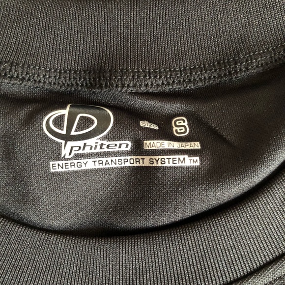 Phiten X30 Aqua Titanium Short Sleeve Shirt (Black) Small - Picture 4 of 14